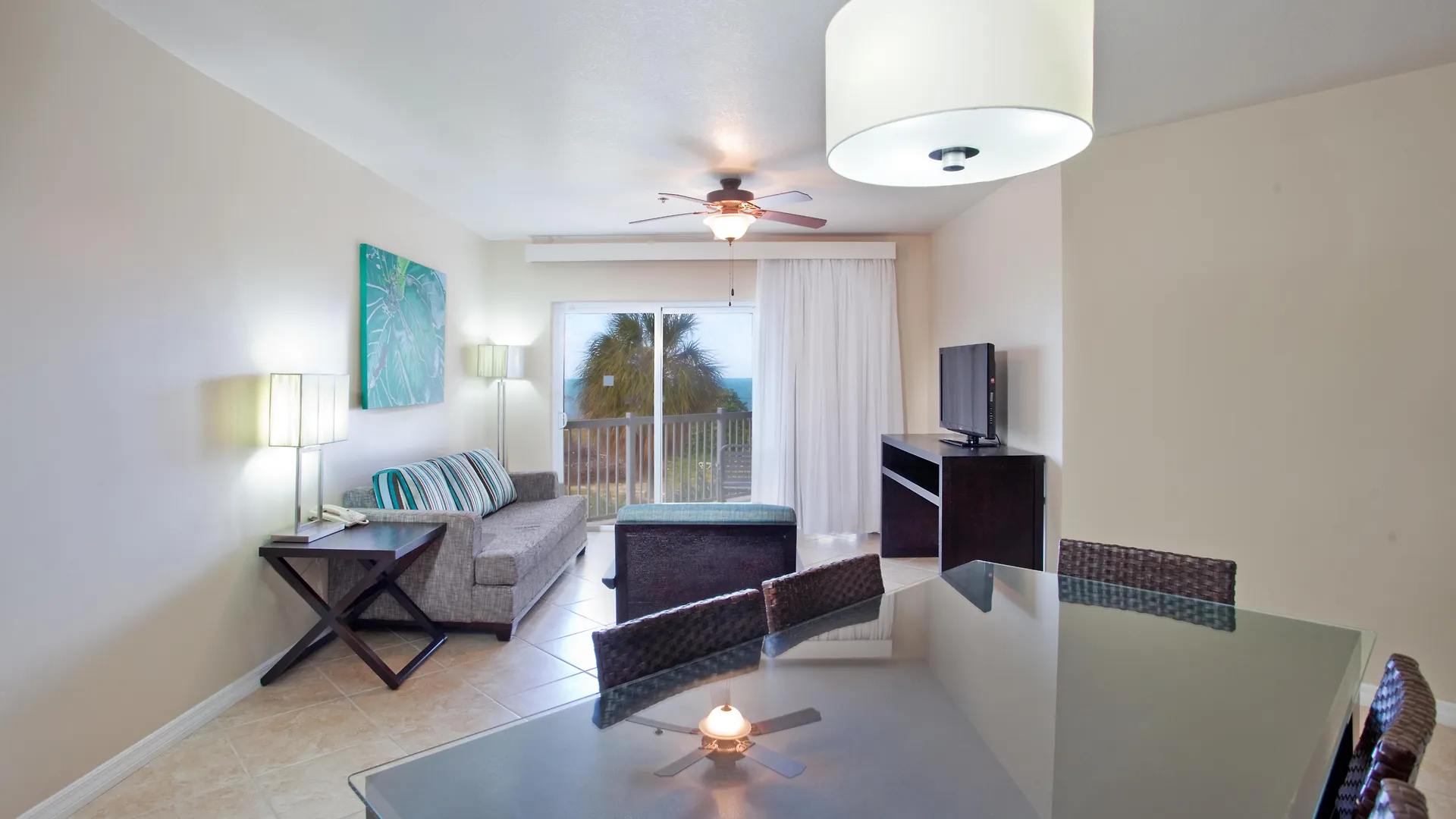 Holiday Inn Resort Grand Cayman By Ihg (Adults Only) West Bay