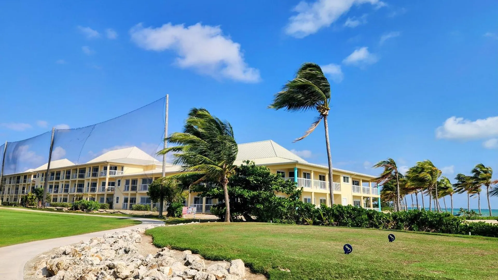 Holiday Inn Resort Grand Cayman By Ihg (Adults Only) West Bay