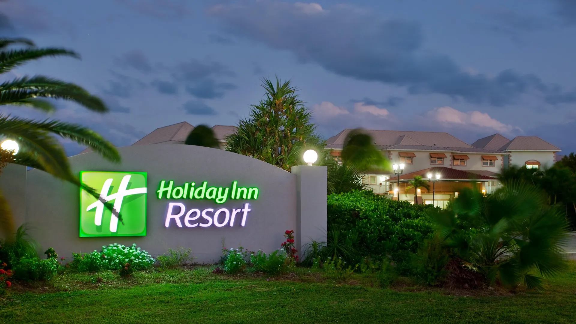 Holiday Inn Resort Grand Cayman By Ihg (Adults Only) West Bay