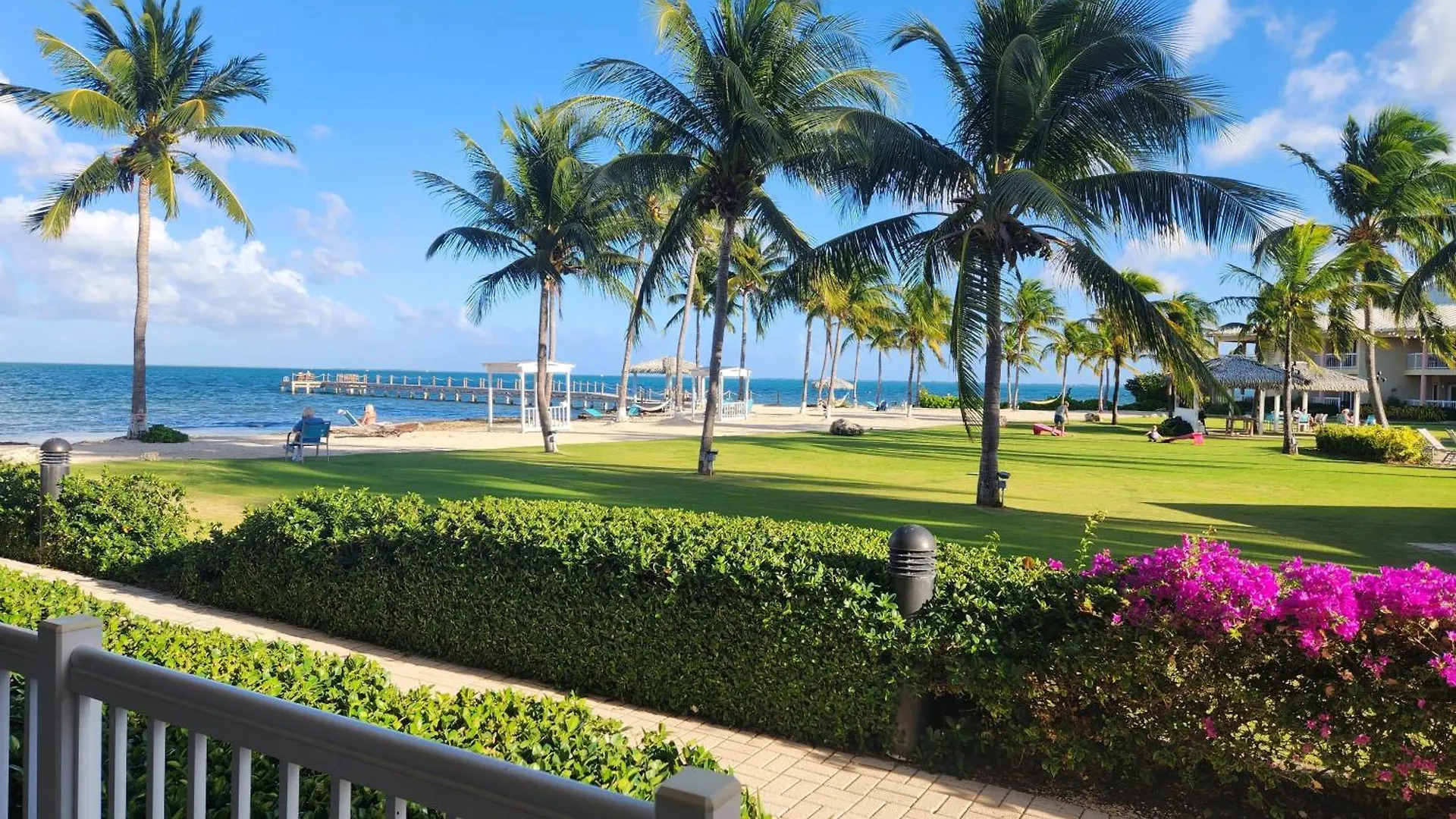 Holiday Inn Resort Grand Cayman By Ihg (Adults Only) West Bay